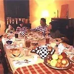 Bed & Breakfast Mas Montluzia Cascastel-des-Corbières