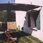 Mas Montluzia Bed and Breakfast 3*