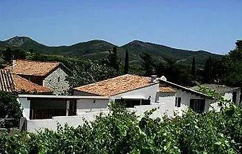 Mas Montluzia Bed & Breakfast Cascastel-des-Corbieres