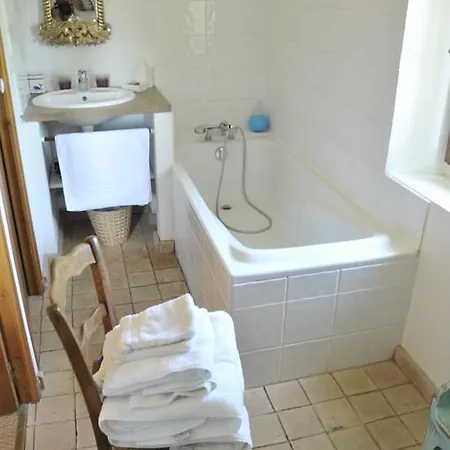 Mas Montluzia Bed & Breakfast Cascastel-des-Corbieres