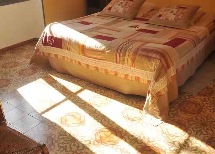 Mas Montluzia Bed & Breakfast Cascastel-des-Corbières