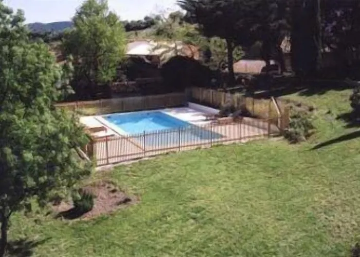 Bed & Breakfast Mas Montluzia Cascastel-des-Corbières