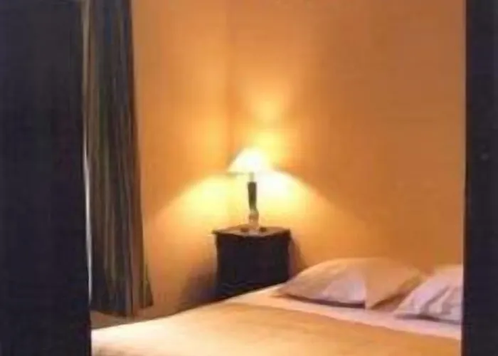 Mas Montluzia Bed & Breakfast