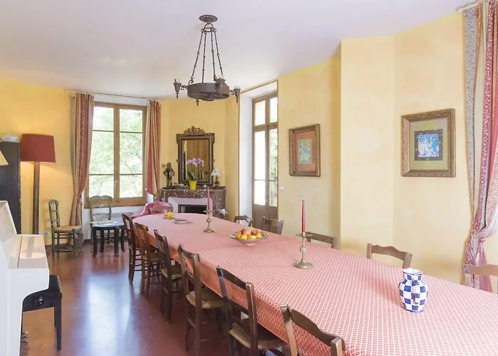 Mas Montluzia Bed & Breakfast 3*